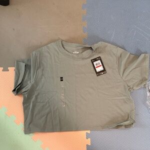 Under Armour Cropped Tee in Sage Green